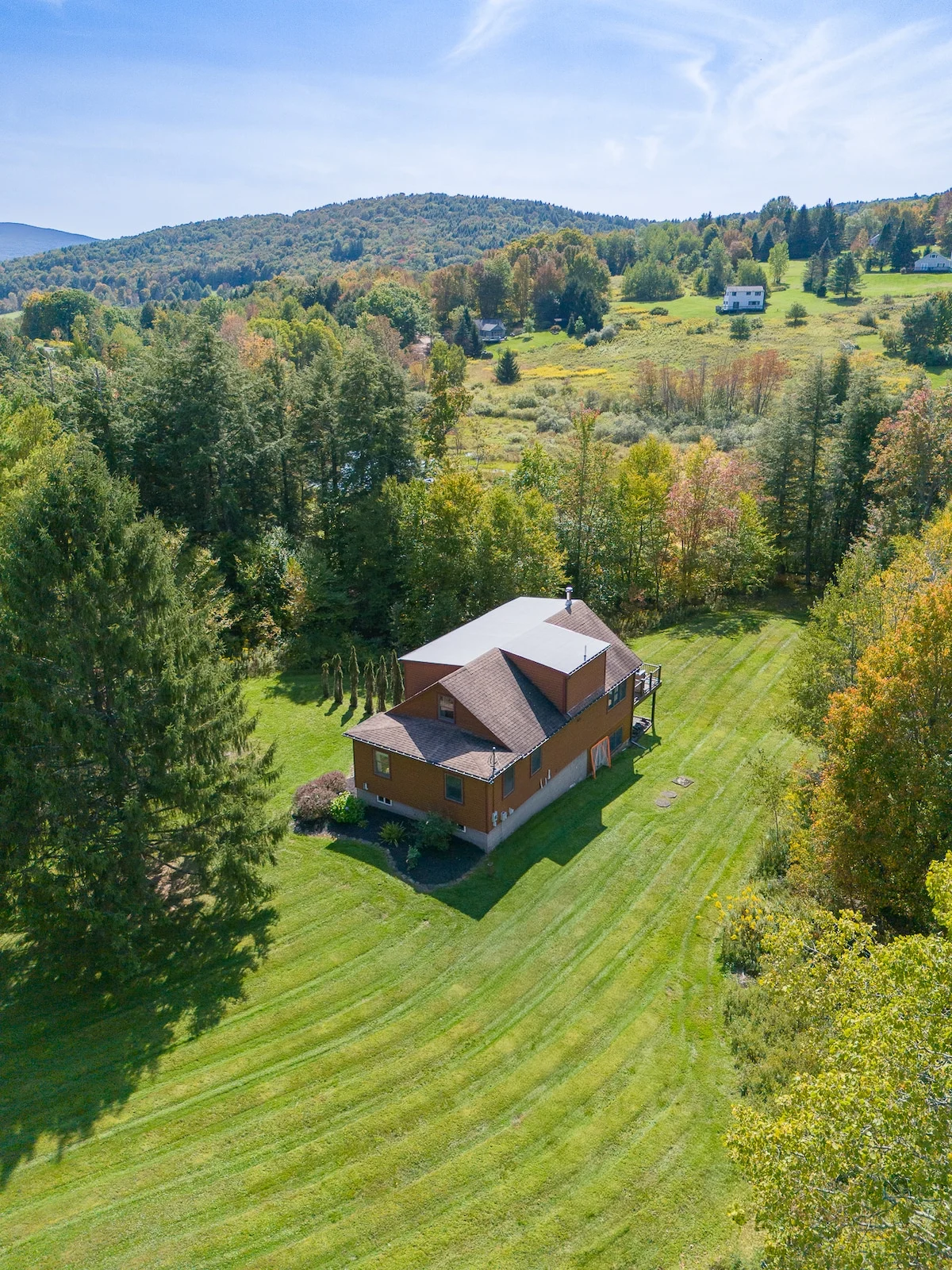 Warm & Woodsy Cabin Year-Round Escape #97