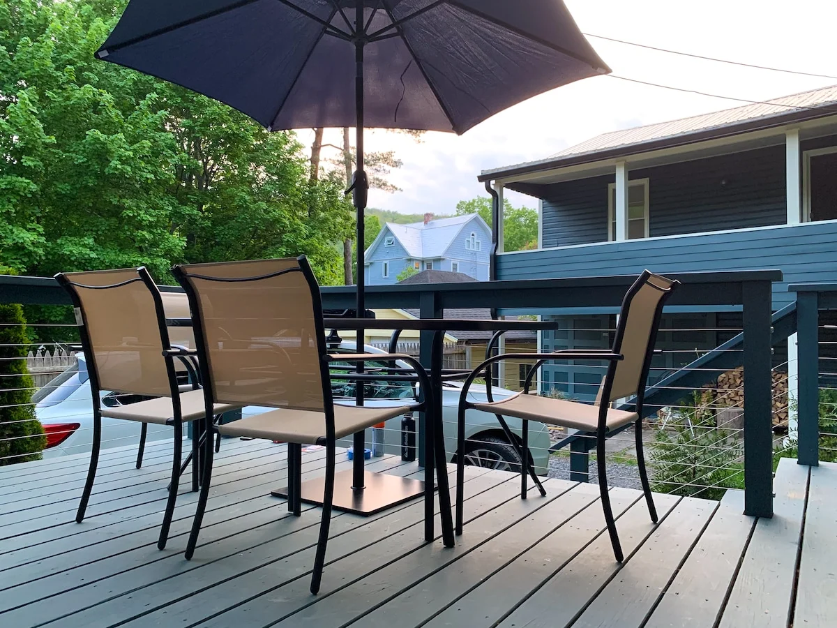 Hygge Haus • Warm Welcoming Year-Round Escape #123