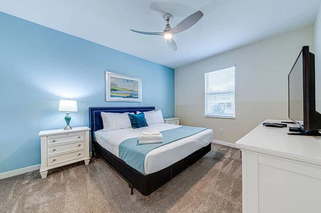 Bedroom 3 image 1
