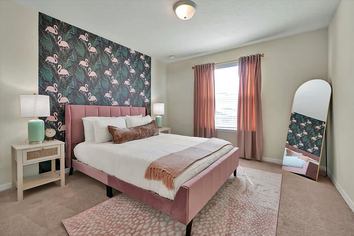 Bedroom 1 image 1