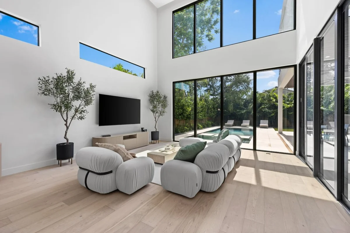 Modern Miami Estate w/ Pool & Rooftop #93