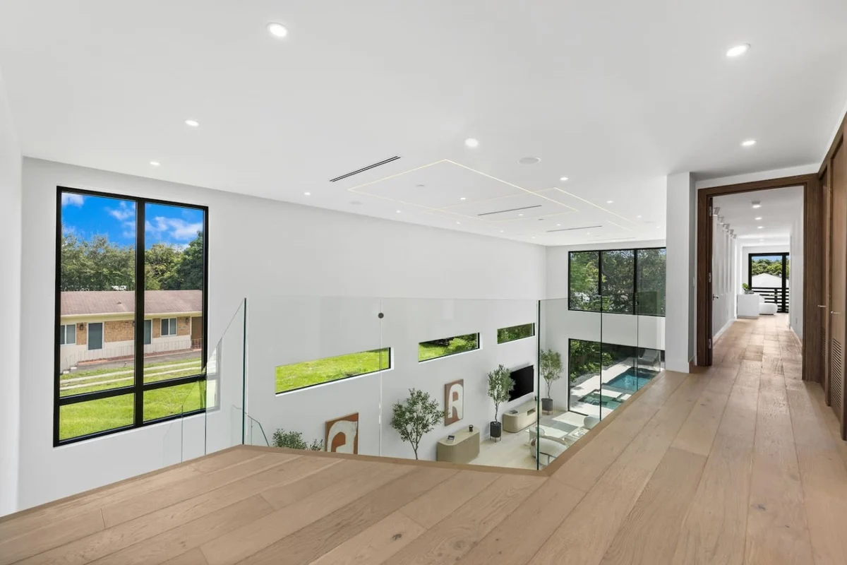 Modern Miami Estate w/ Pool & Rooftop #6