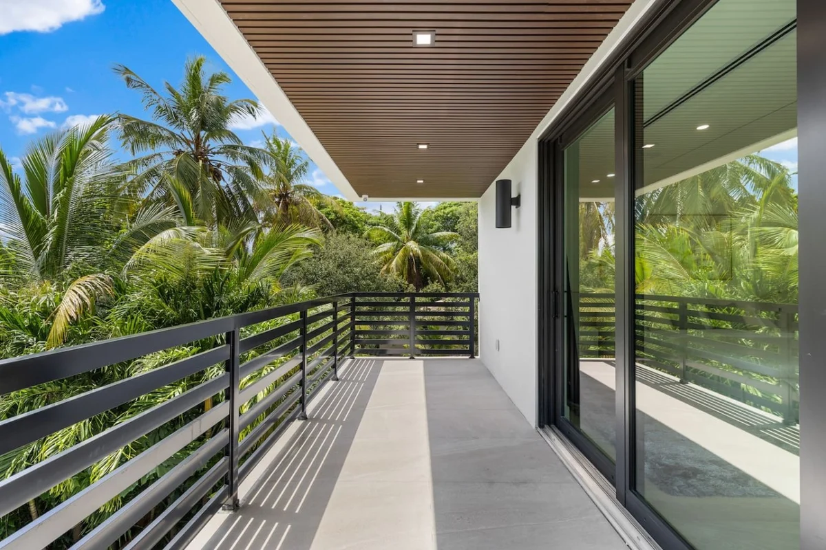 Modern Miami Estate w/ Pool & Rooftop #74