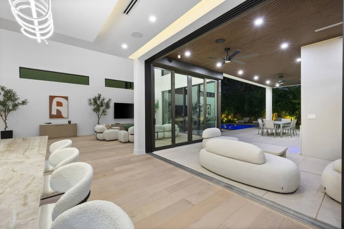 Modern Miami Estate w/ Pool & Rooftop #48