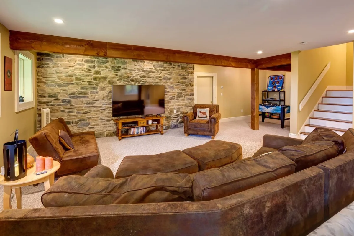 Stars, Sky & Mountain Views • Modern Upstate Stay #150