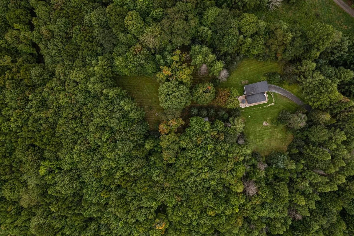 Cozy Year Round Getaway • Private Catskills Cabin