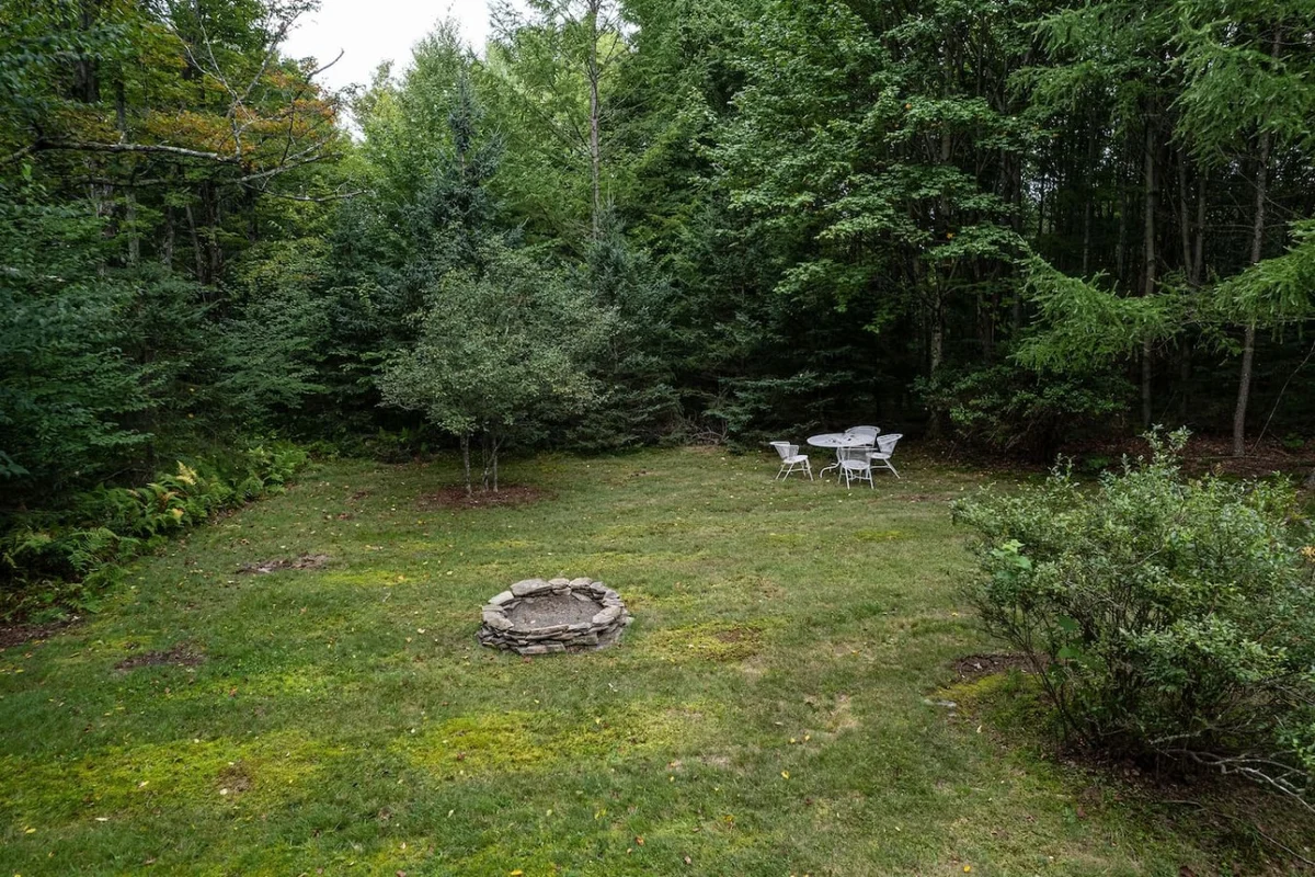 Cozy Year Round Getaway • Private Catskills Cabin #174