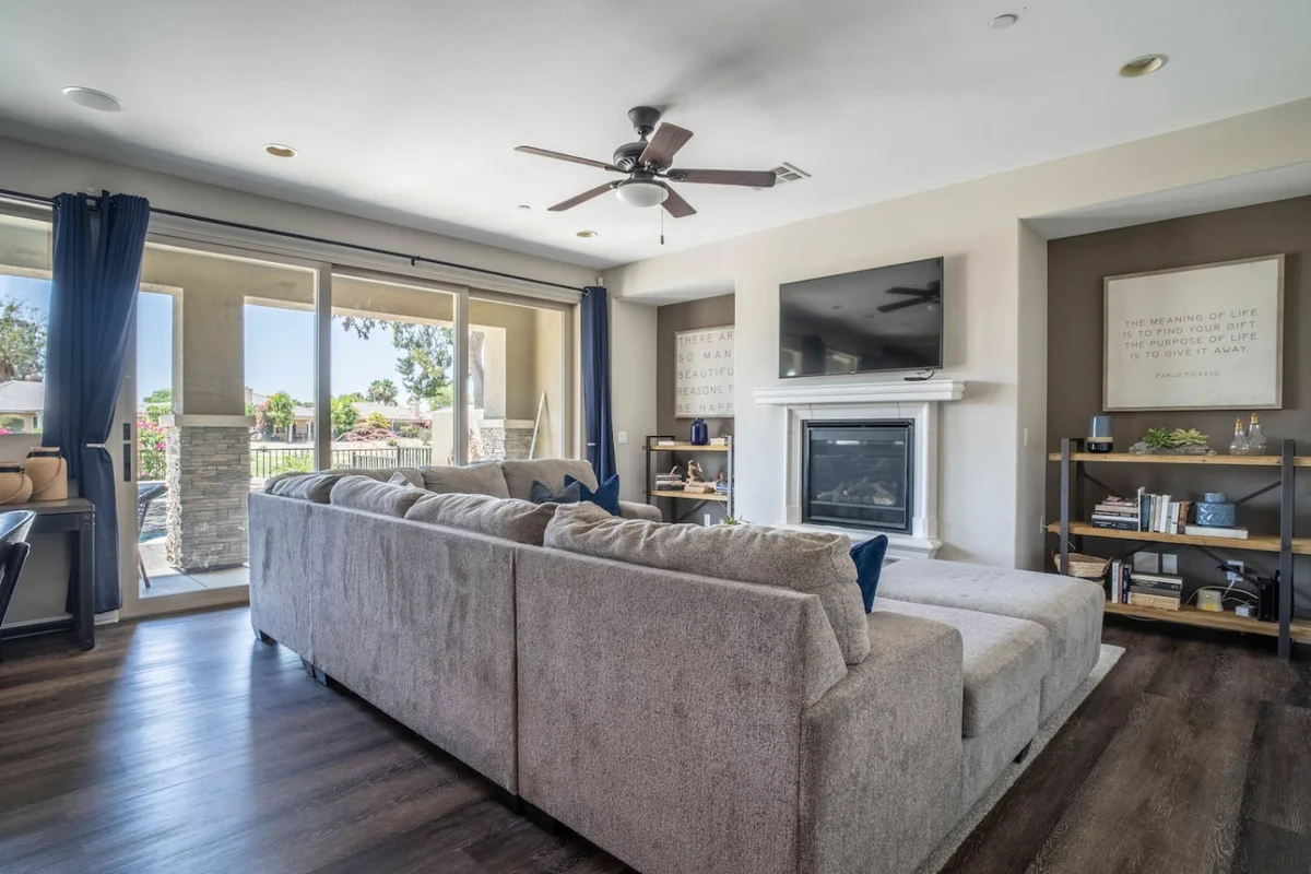 Casa Canalizo Luxe Home with Pool/Spa/BBQ #43