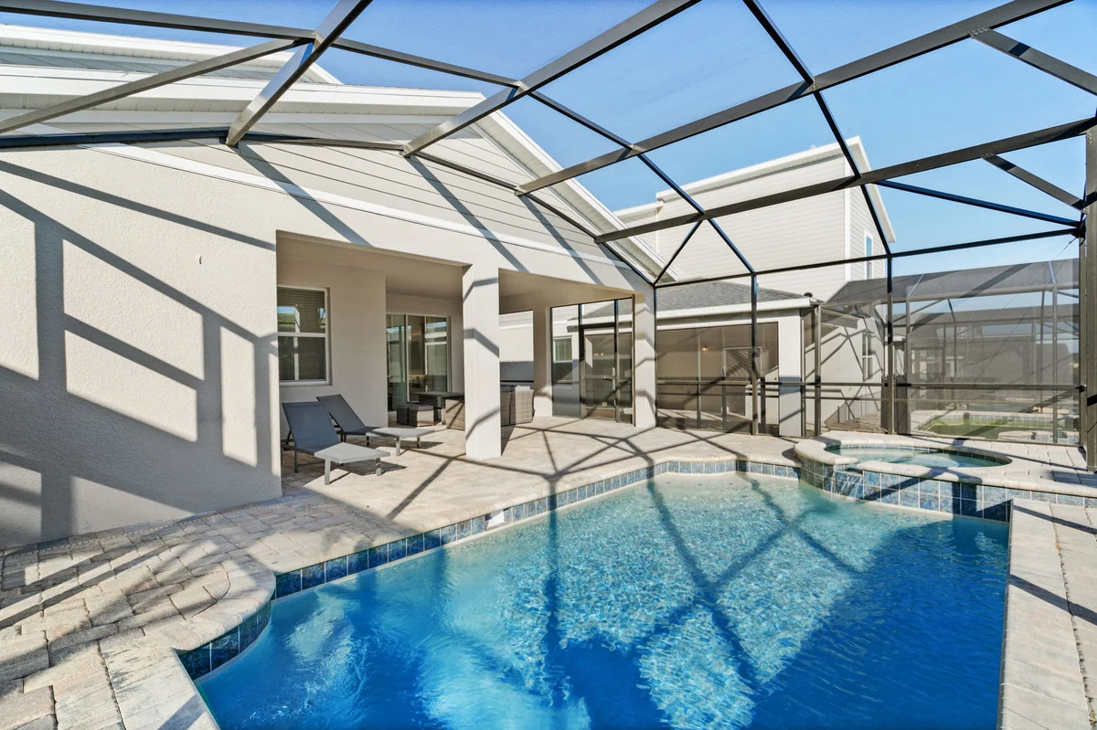 Home in Kissimmee property photo 2