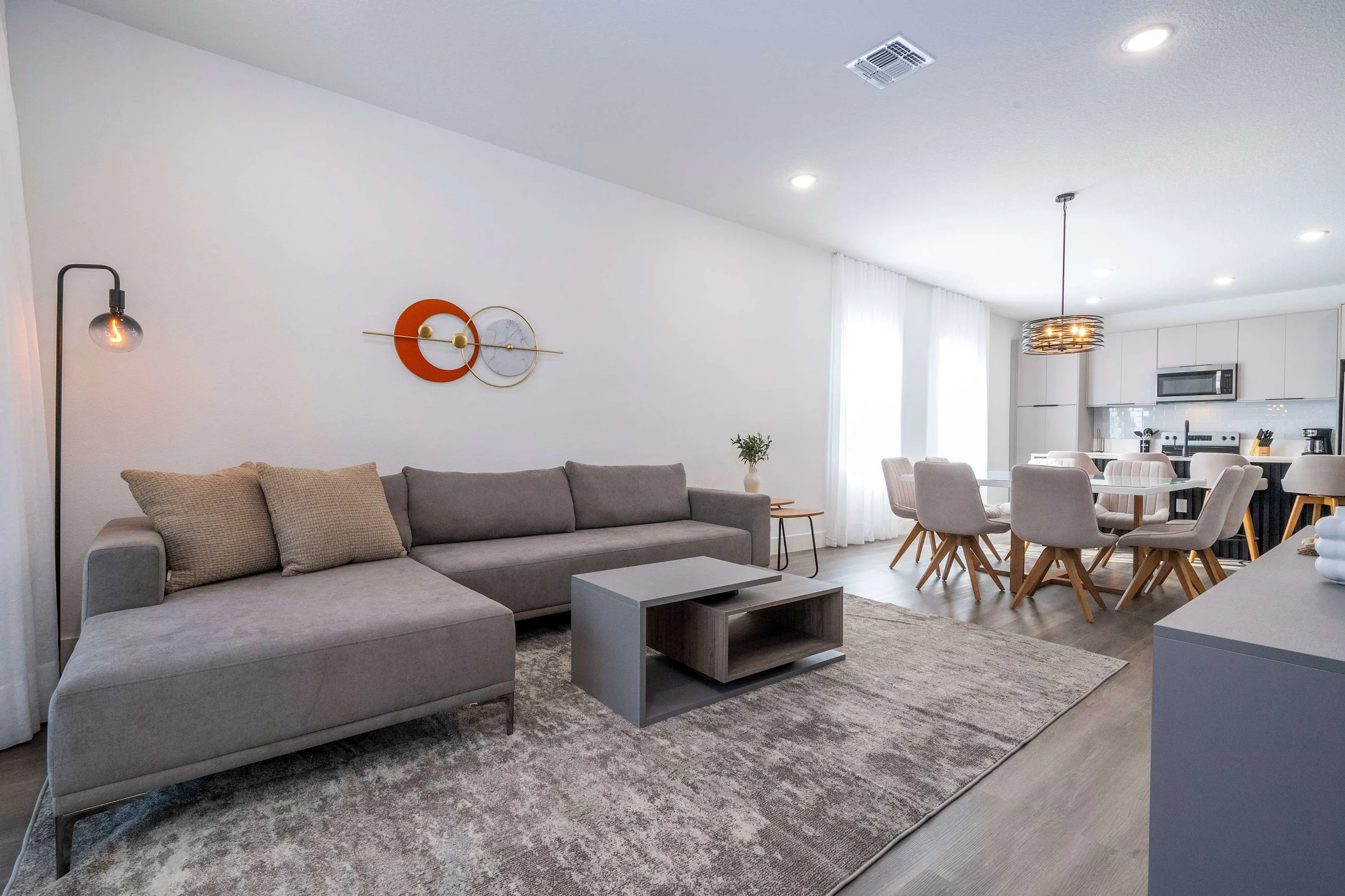 Townhome in Kissimmee property photo 1