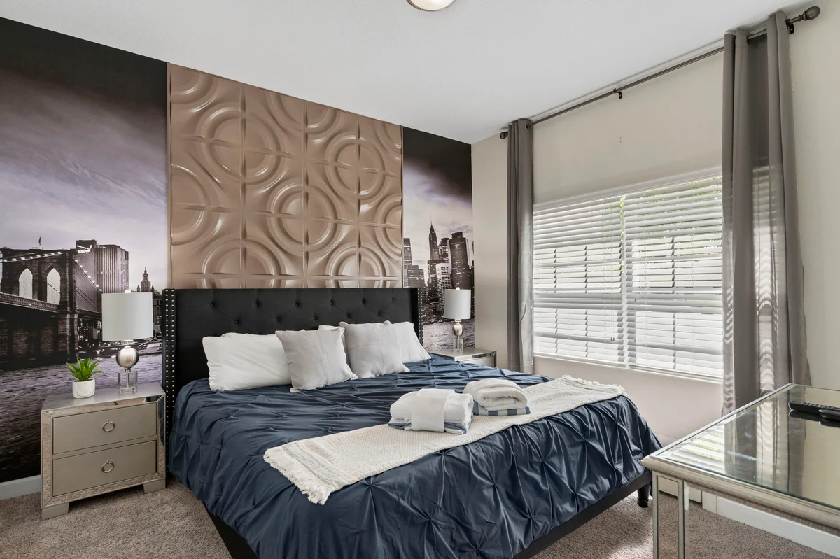Townhome in Davenport property photo 3