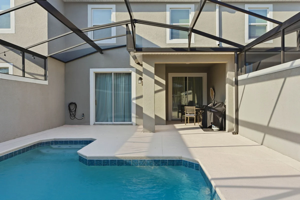 Townhome in Kissimmee property photo 2