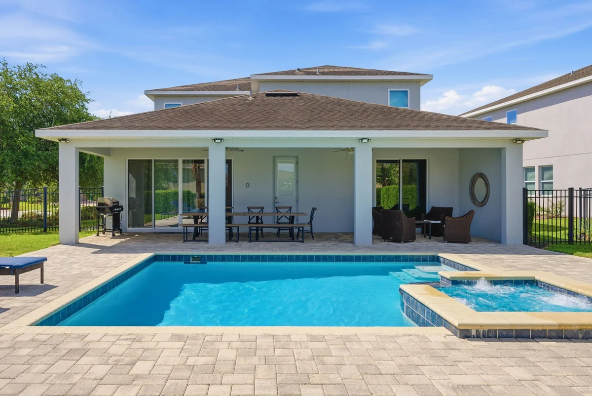 Home in Kissimmee property photo 4