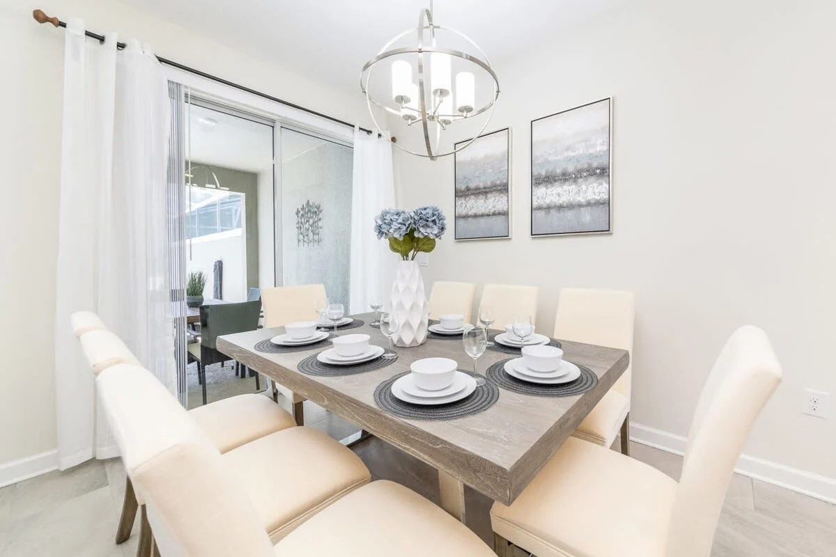 Townhome in Four Corners property photo 4
