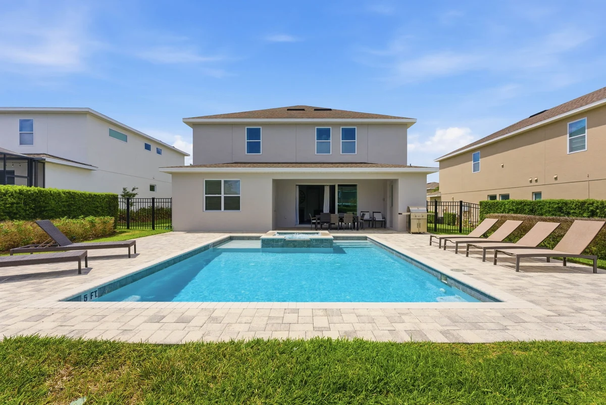 Home in Kissimmee property photo 4
