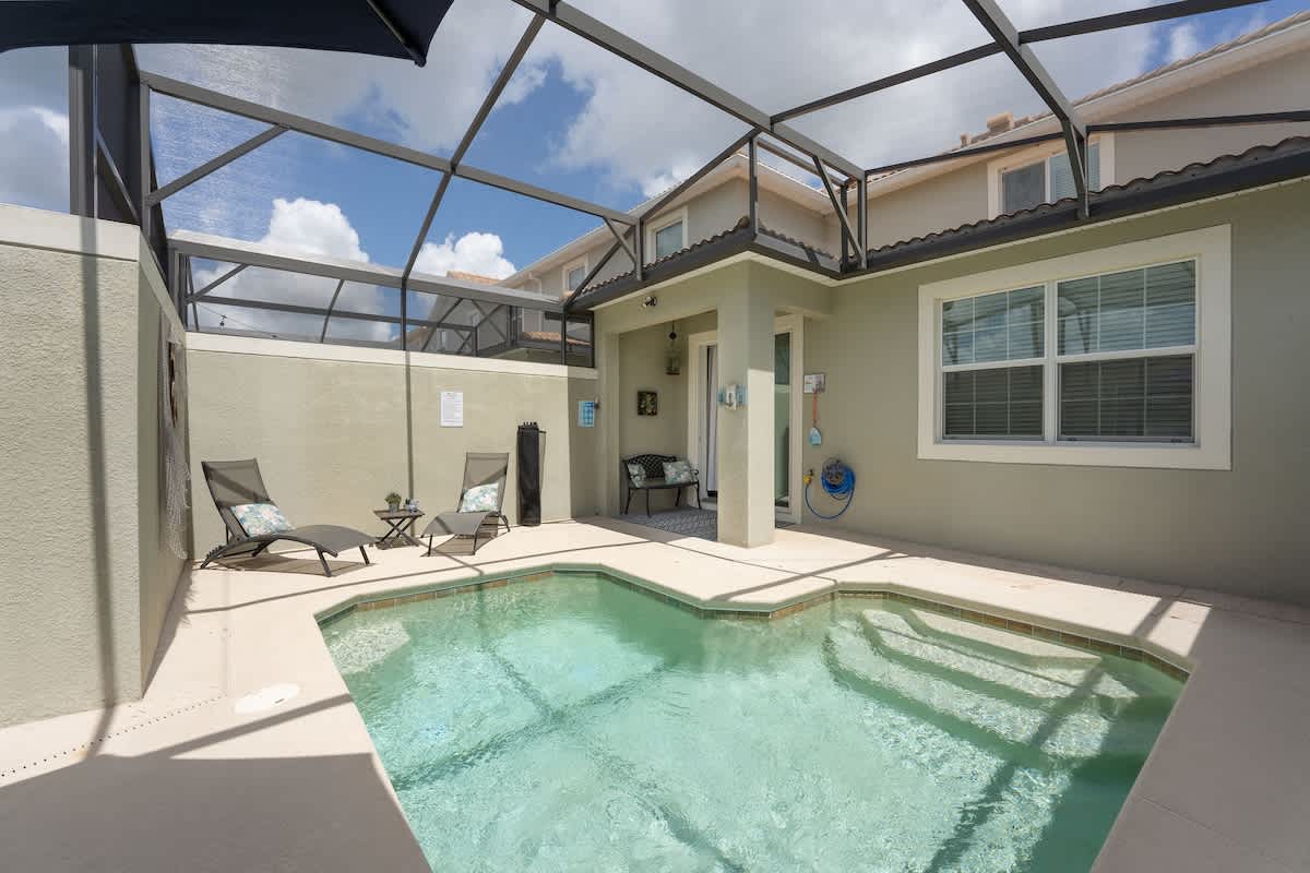 Townhome in Kissimmee property photo 4