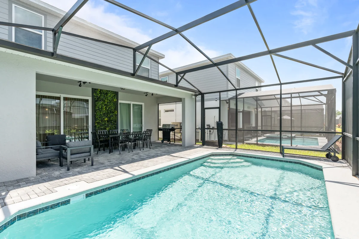 Home in Clermont property photo 2