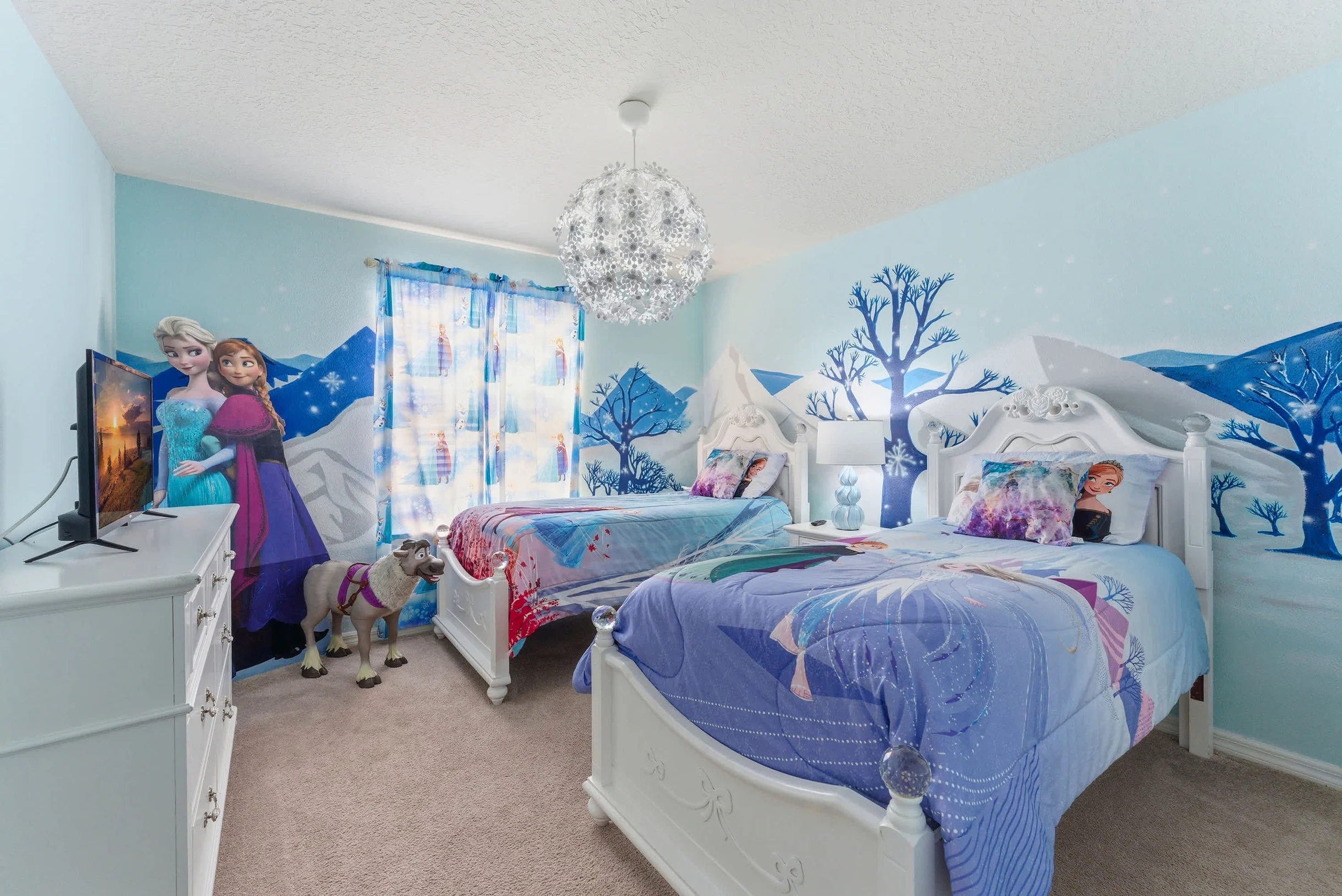 Home in Kissimmee property photo 4