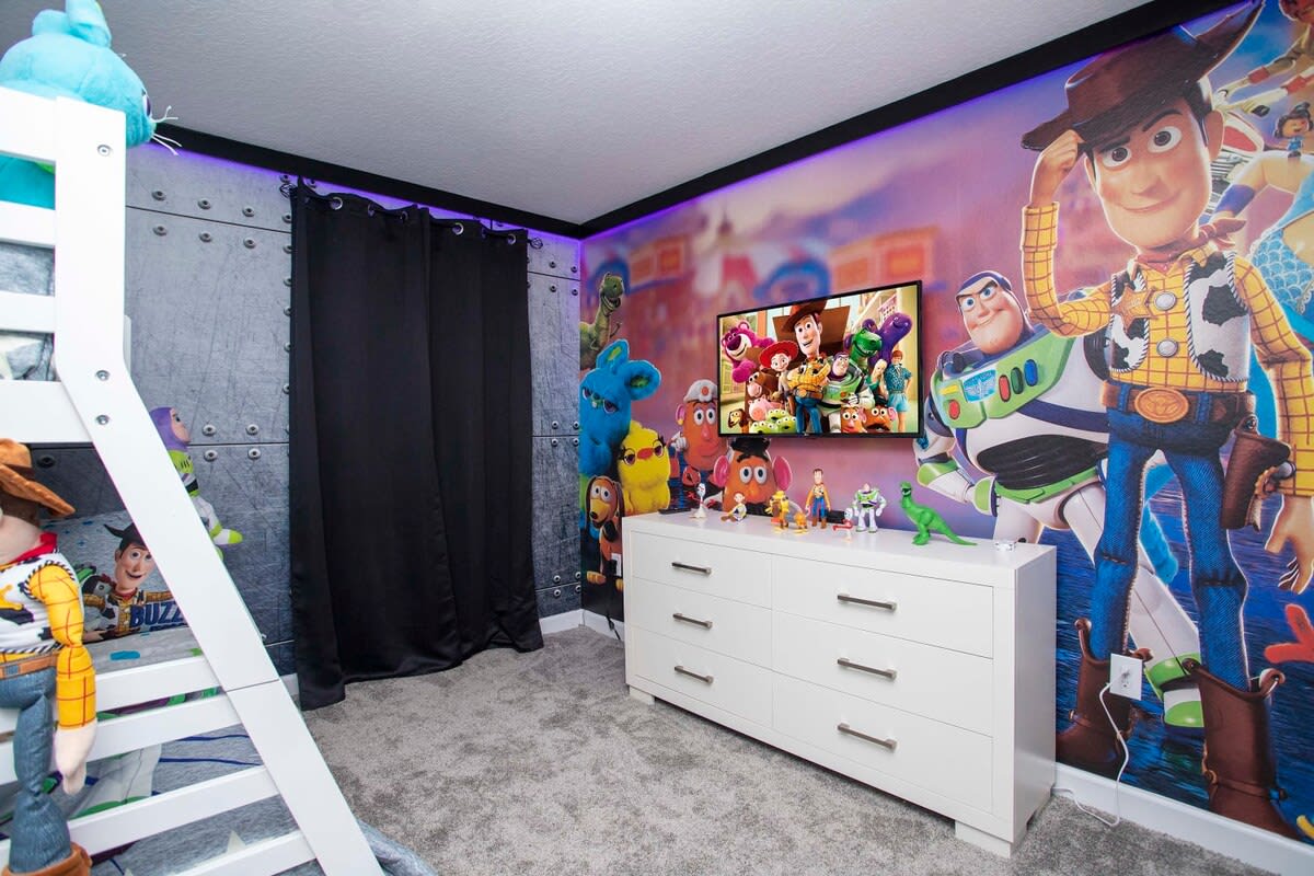 Home in Kissimmee property photo 5