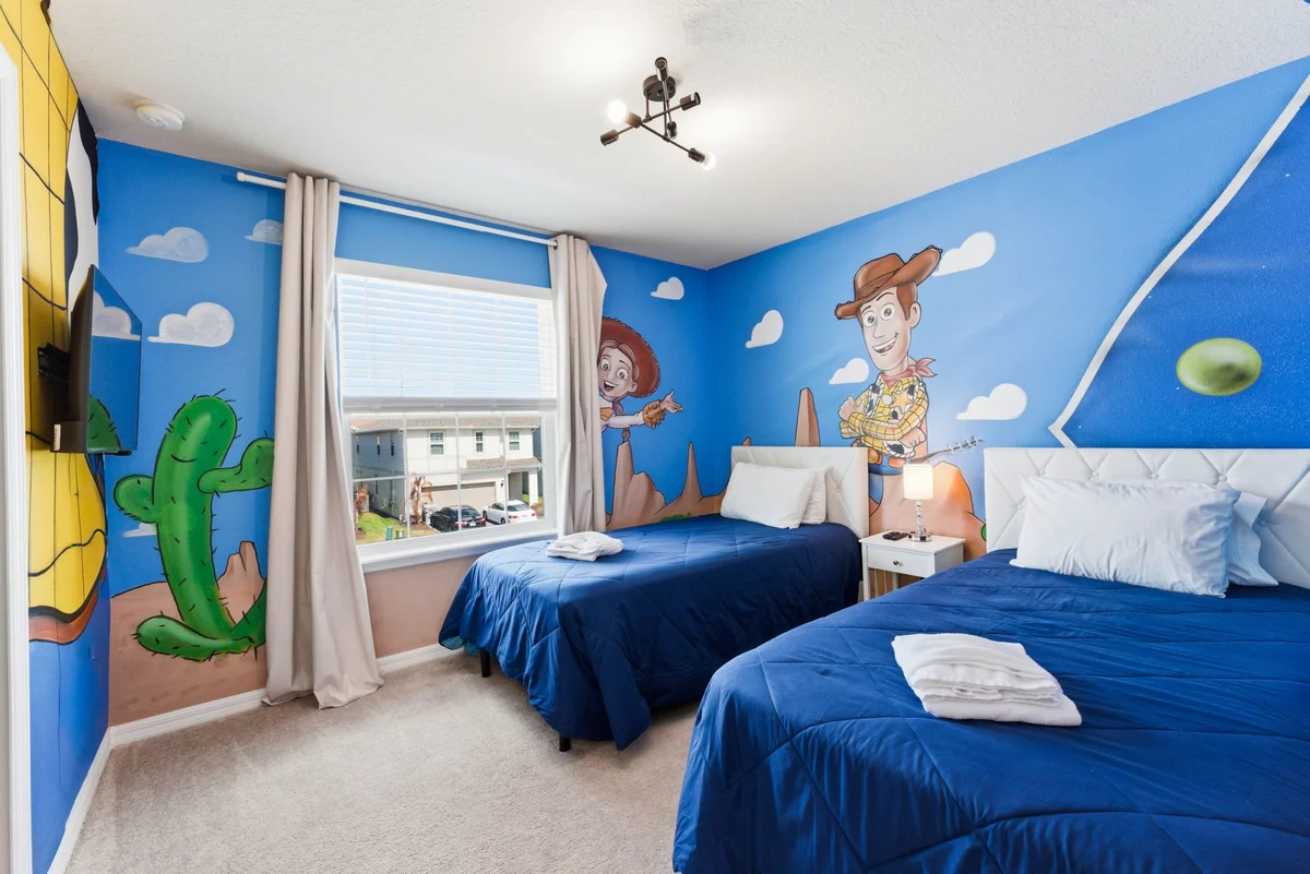 Townhome in Davenport property photo 3
