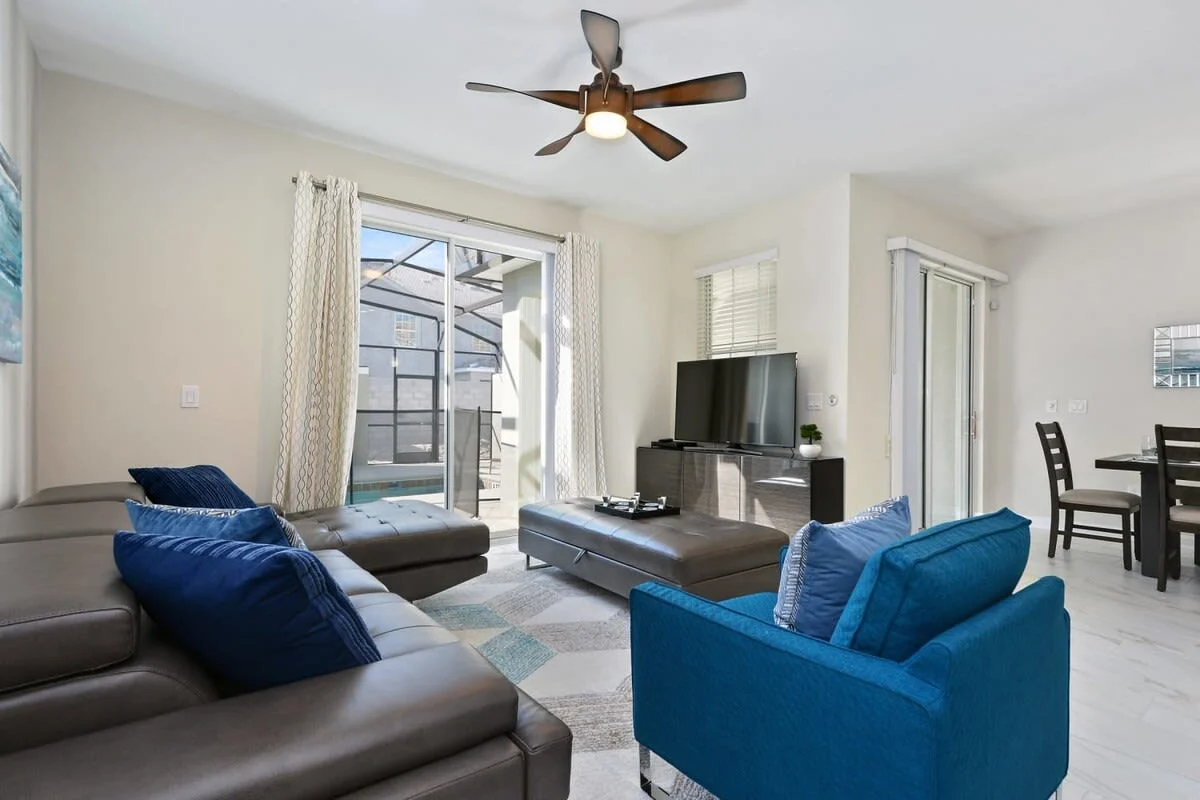 Townhome in Kissimmee property photo 2