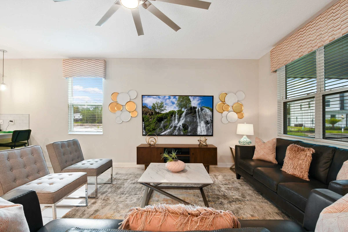 Home in Kissimmee property photo 2