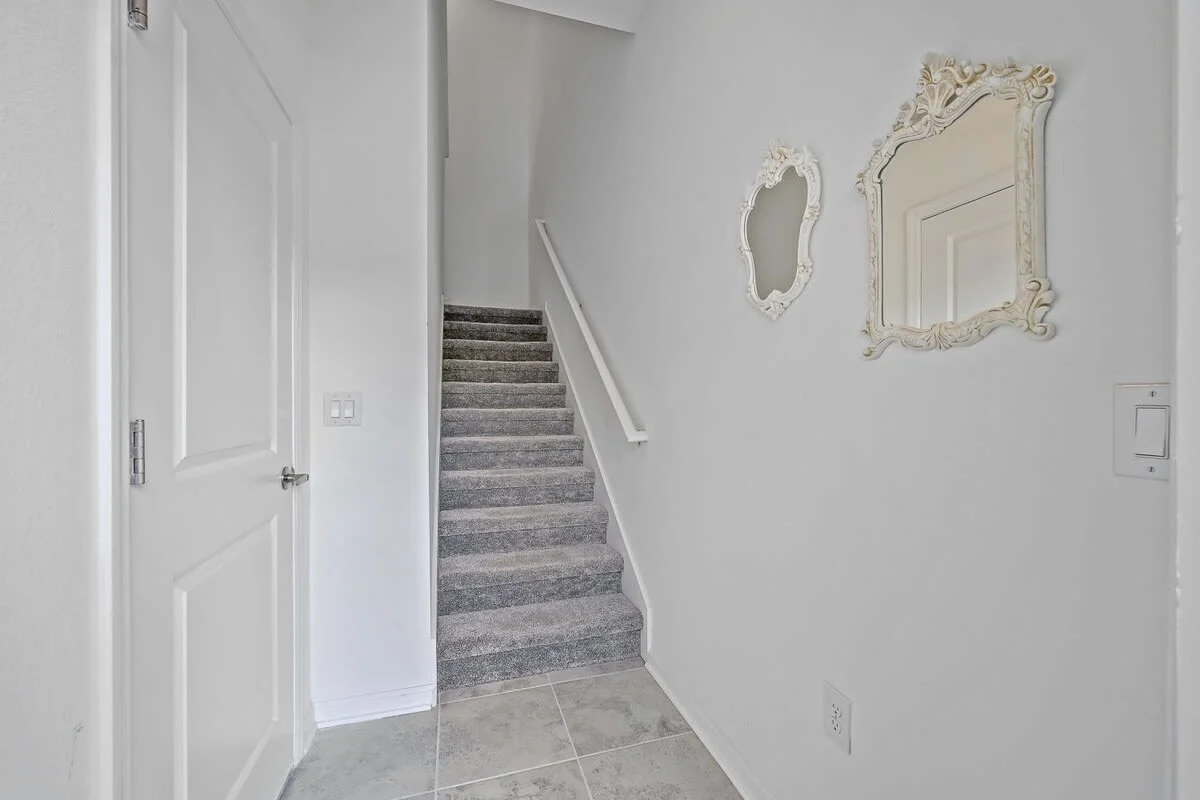 Apartment in Davenport property photo 3