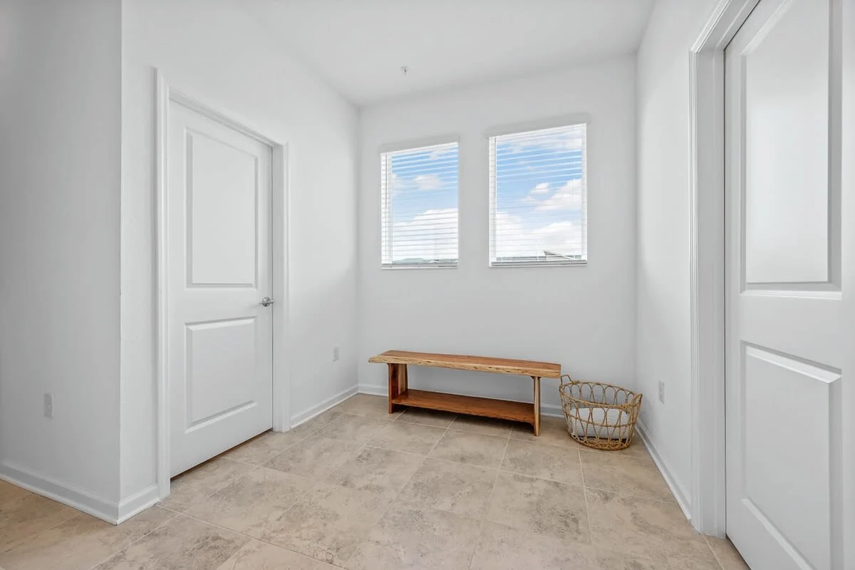 Apartment in Davenport property photo 4