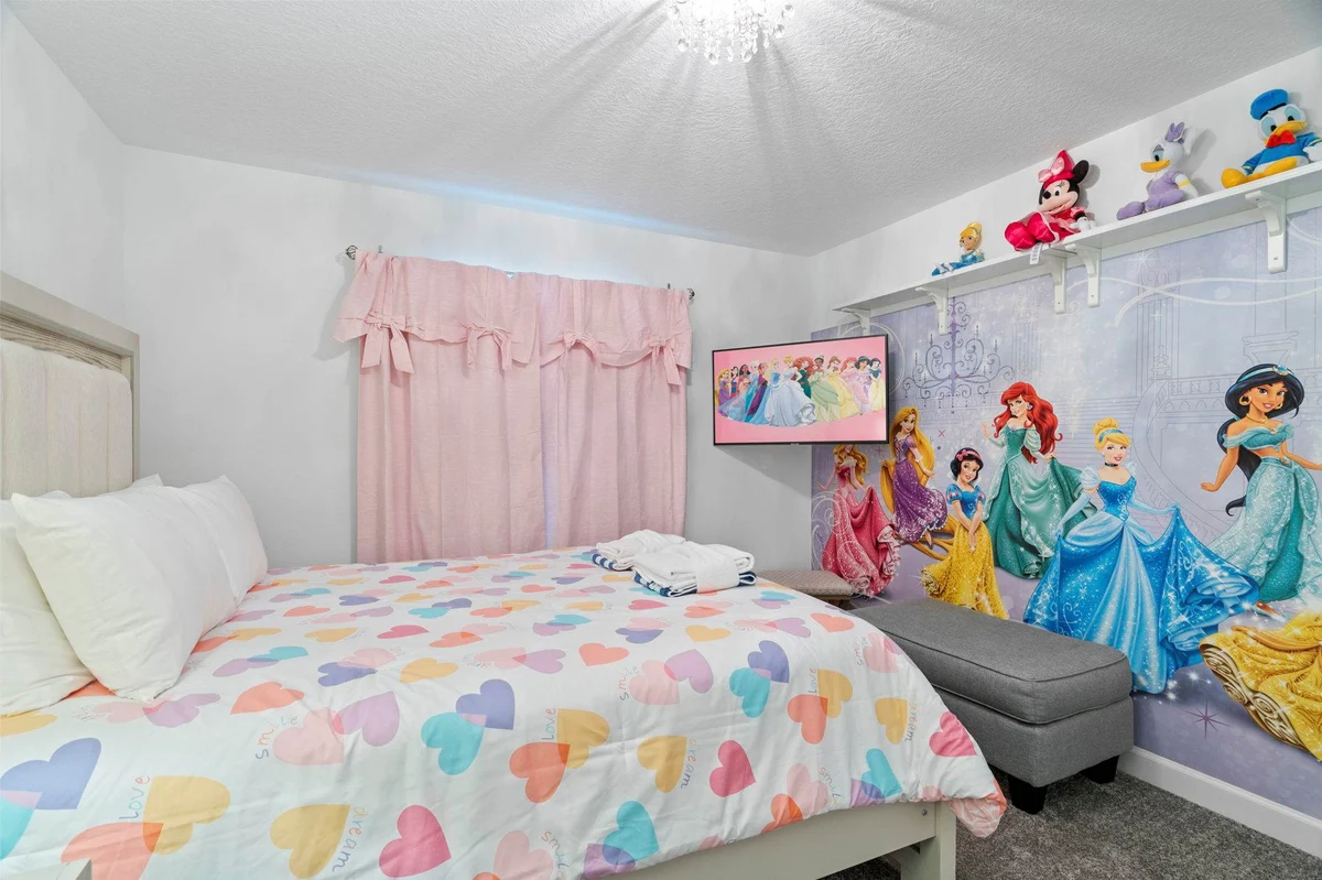 Townhome in Davenport property photo 3
