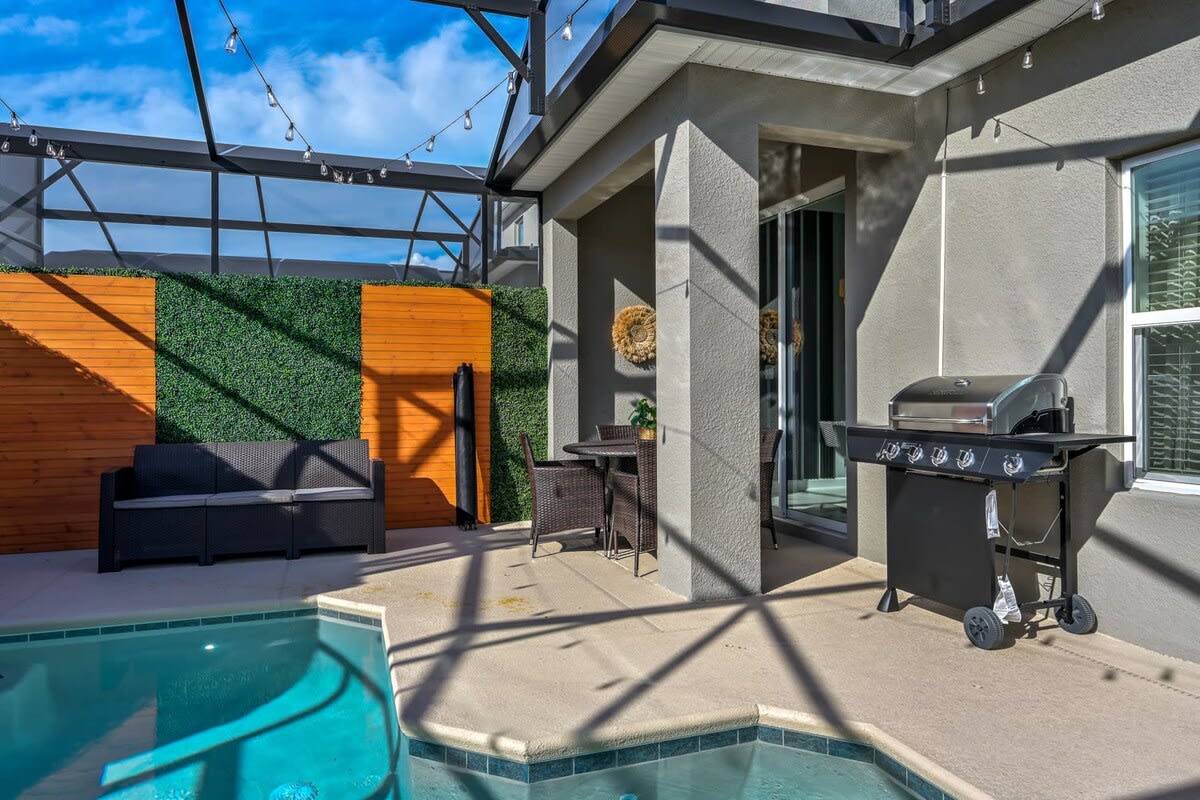 Townhome in Kissimmee property photo 2