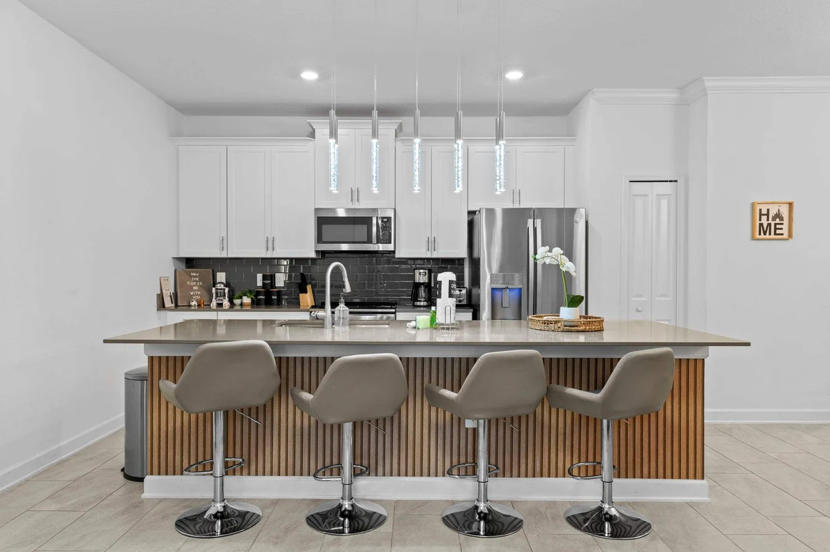 Townhome in Davenport property photo 2