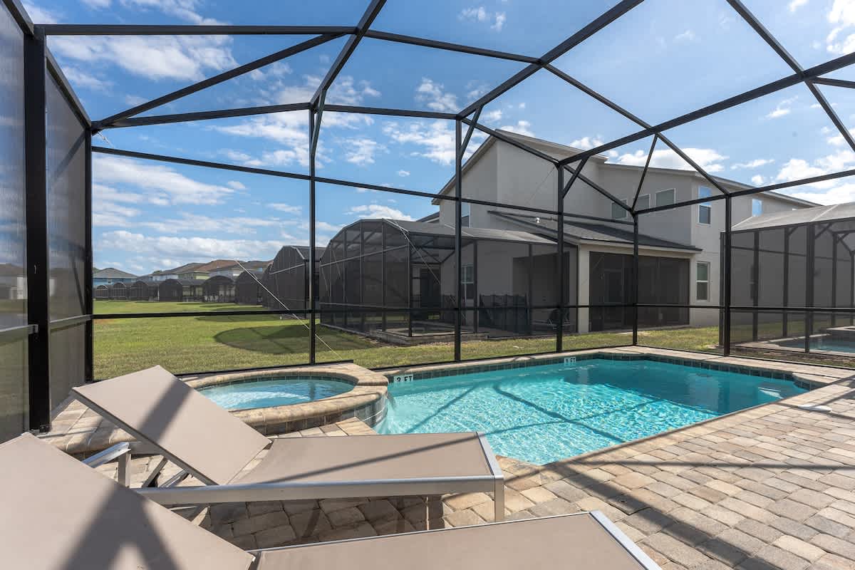 Home in Four Corners property photo 4