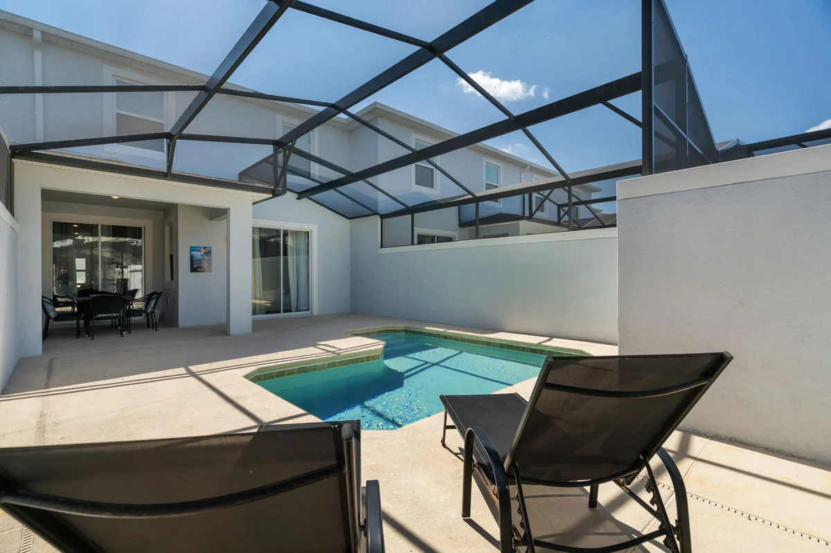 Townhome in Kissimmee property photo 2