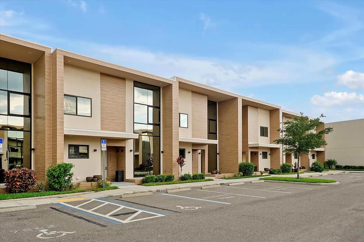 Townhome in Kissimmee property photo 5