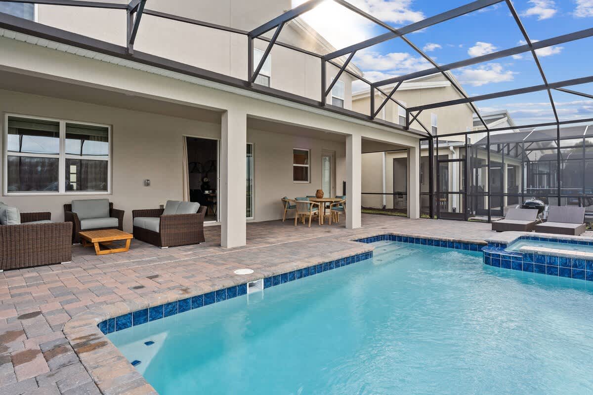 Home in Kissimmee property photo 3