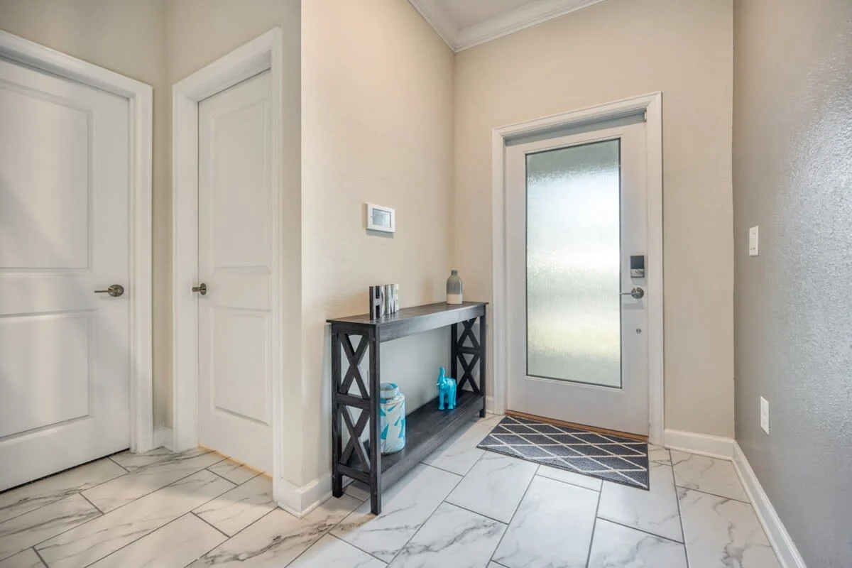 Townhome in Davenport property photo 2