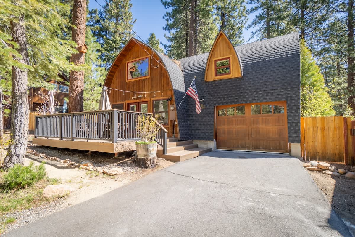Canoe Cabin #20