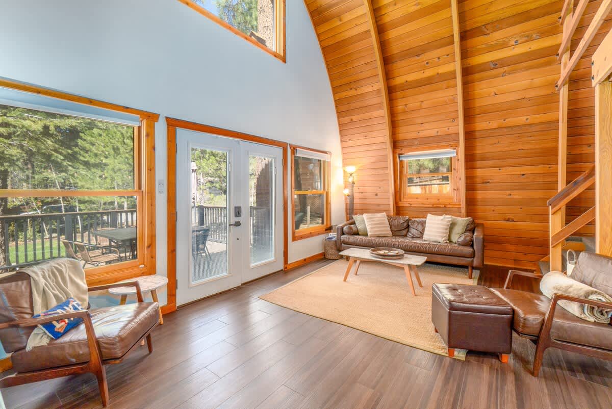 Canoe Cabin #30