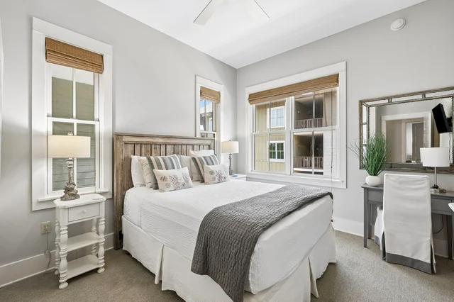 Bedroom 3 image 1