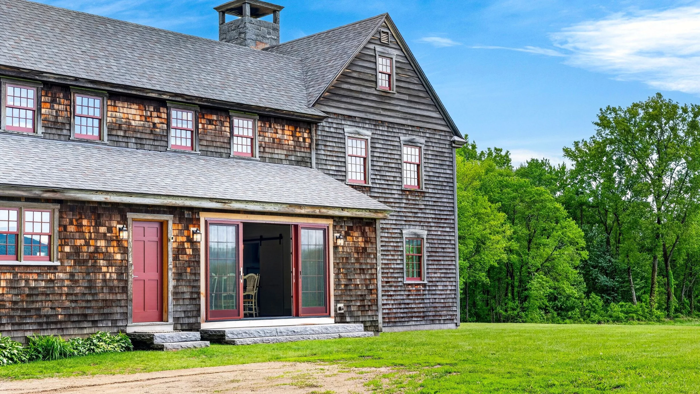 52-Acre Berkshires Farmhouse • Fire Pit, Outdoor Dining + Trails | Copper Kettle Farm by AvantStay #128