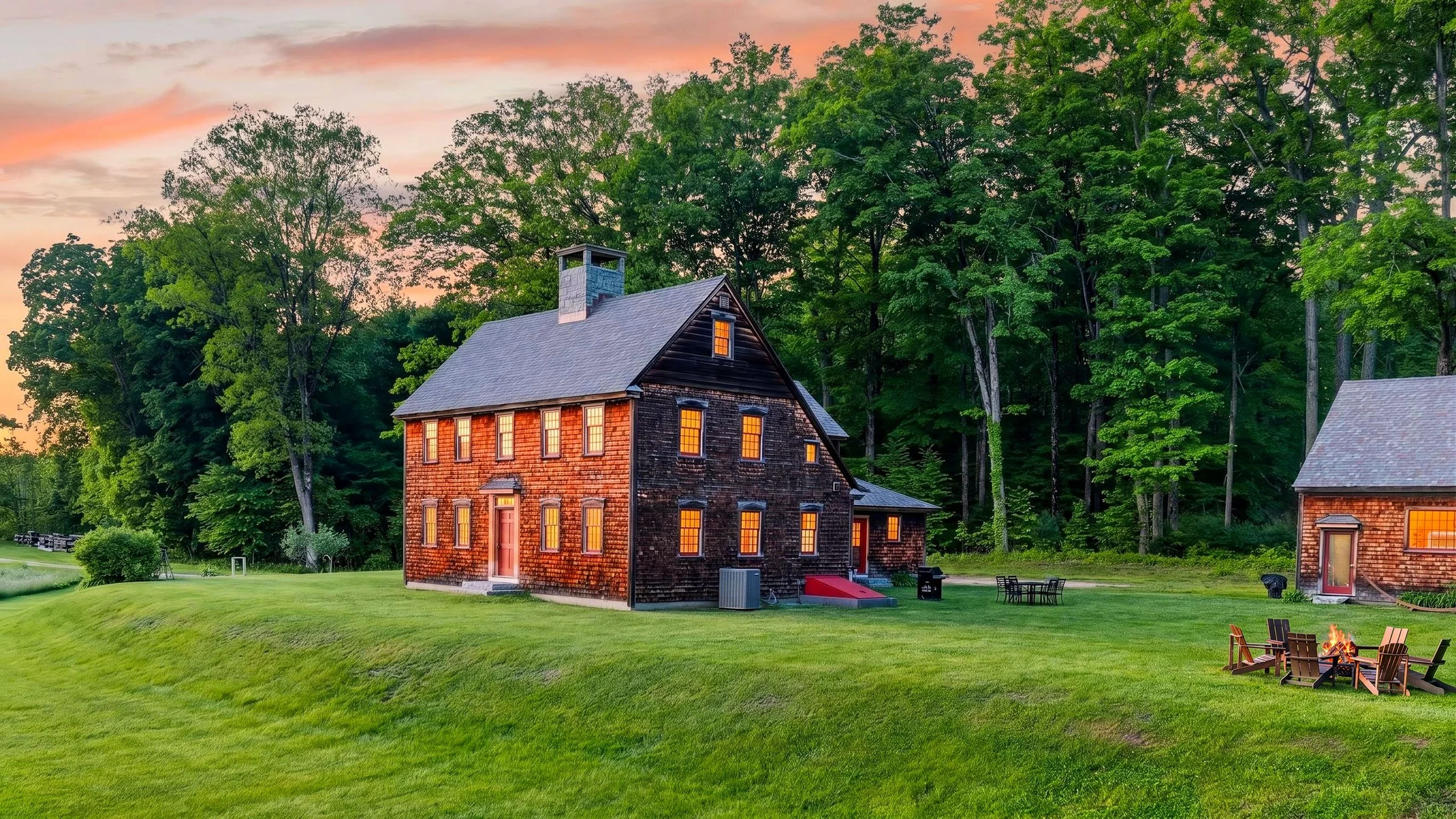 52-Acre Berkshires Farmhouse • Fire Pit, Outdoor Dining + Trails | Copper Kettle Farm by AvantStay #118