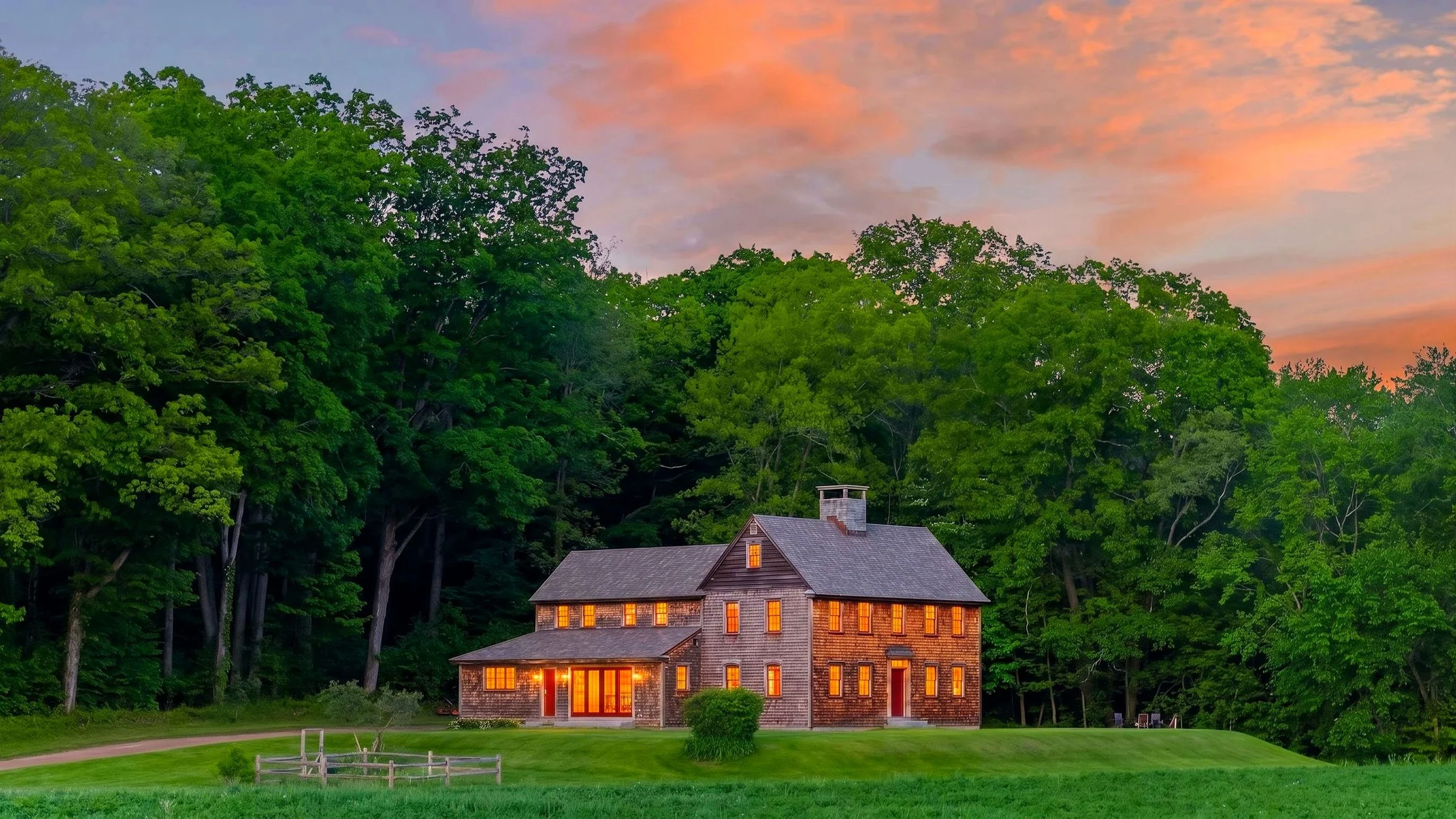 52-Acre Berkshires Farmhouse • Fire Pit, Outdoor Dining + Trails | Copper Kettle Farm by AvantStay #114