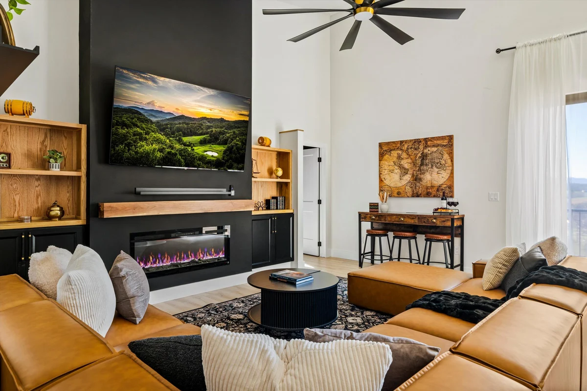 Summit House #19