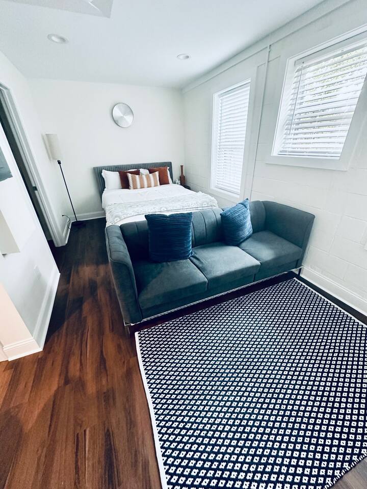 Apartment in Greenville property photo 5
