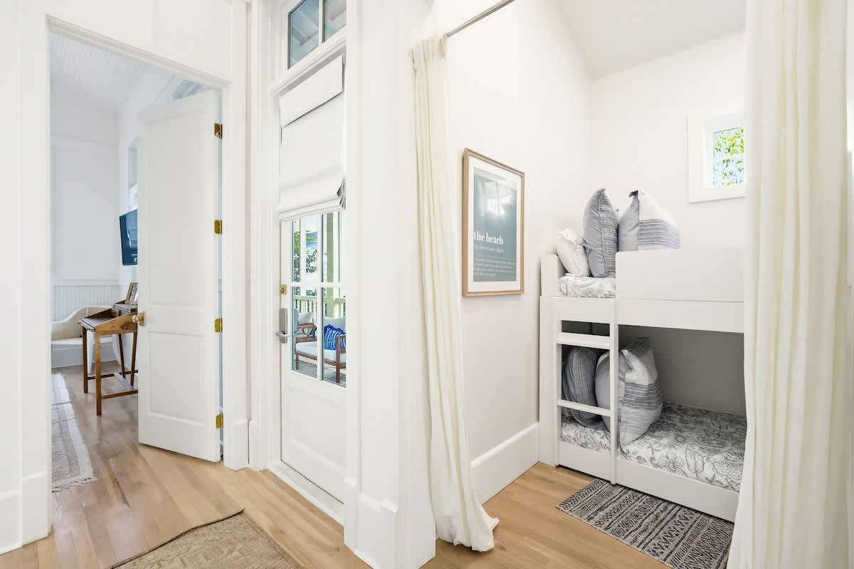 Barefoot Bungalow #115
