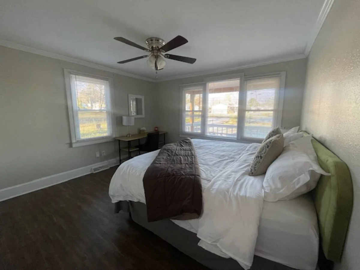 3 Bed 2 Bath Taylor Made Retreat property photo 2