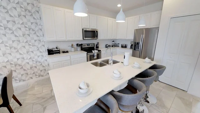 SONOMA (3810OV) - 6BR 4BA Pool/Spa/Gated/ #7