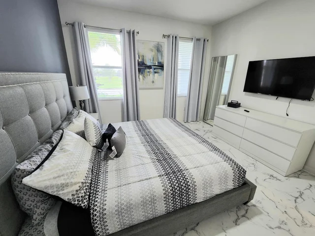 SONOMA (3810OV) - 6BR 4BA Pool/Spa/Gated/ #25