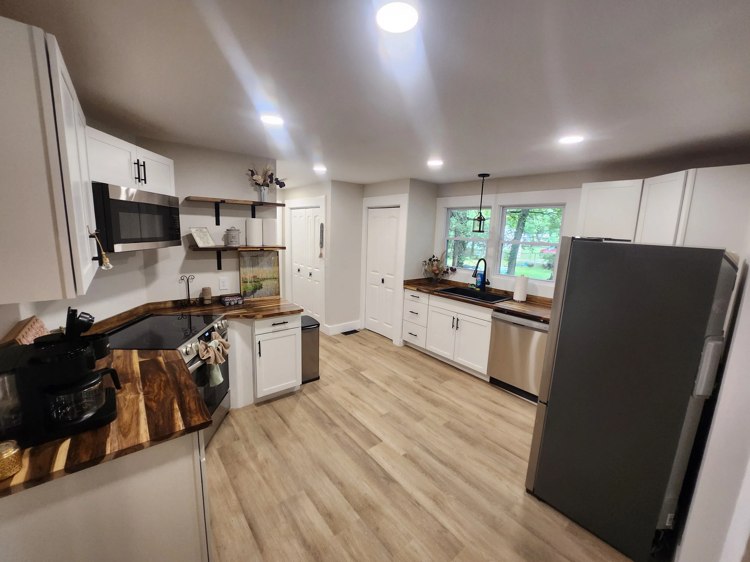 Home in Greenville property photo 1