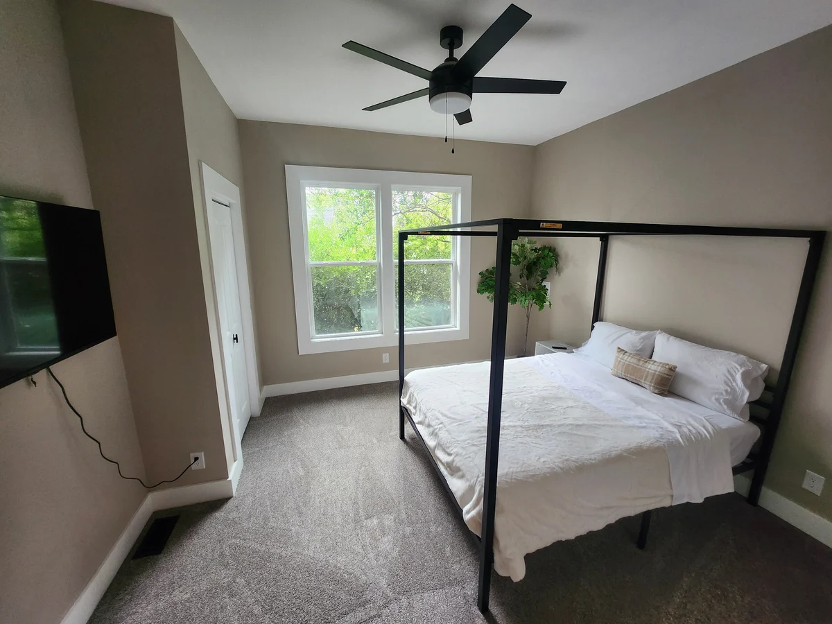 Home in Greenville property photo 4